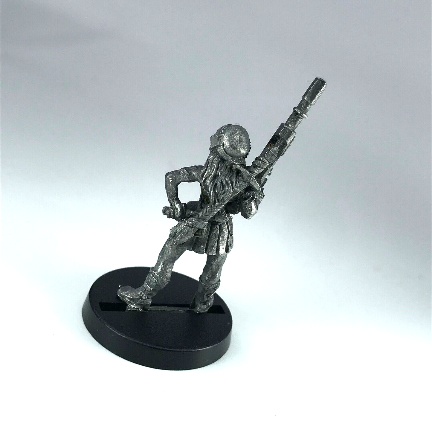 Colonel Schaeffer's Warrior Woman Imperial Guard - Warhammer 40K Metal X11689