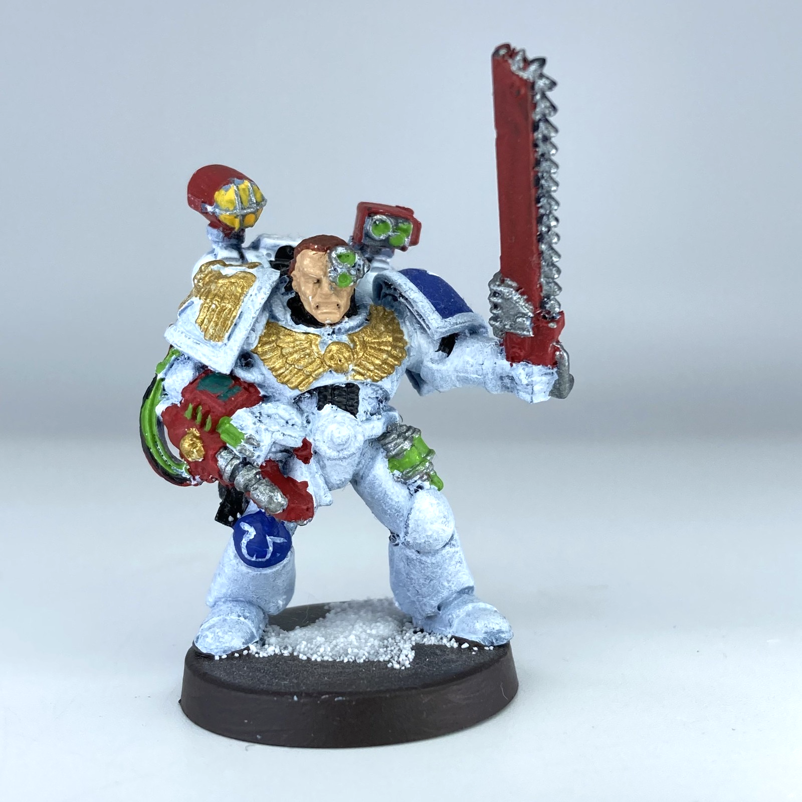 ef5bfe0e-3199-4891-a9cc-a8a1daeb9f7a