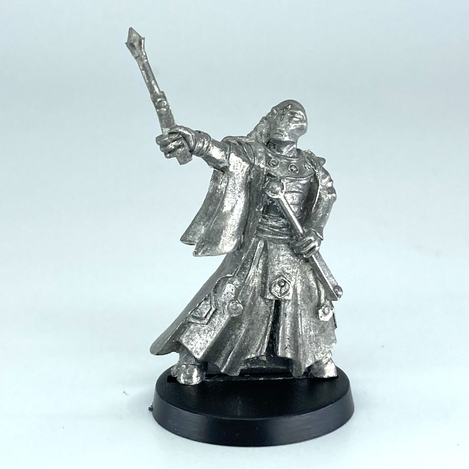 ef7c5a33-e3da-452b-8a18-d4a668bc4ec9