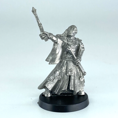 ef7c5a33-e3da-452b-8a18-d4a668bc4ec9