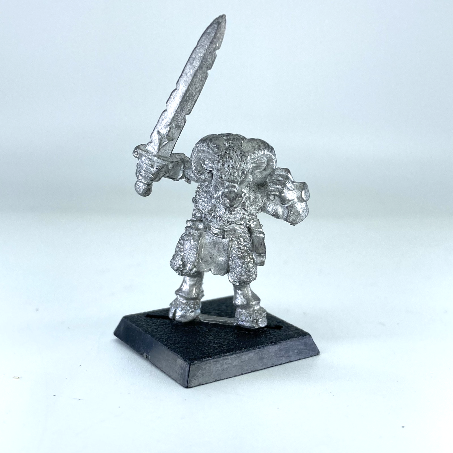 f0ca46a7-7632-49c7-bad7-7c17276b5602