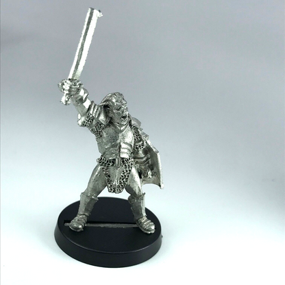 Uruk Hai Captain - LOTR Warhammer / Lord of the Rings Metal Games Workshop X7508