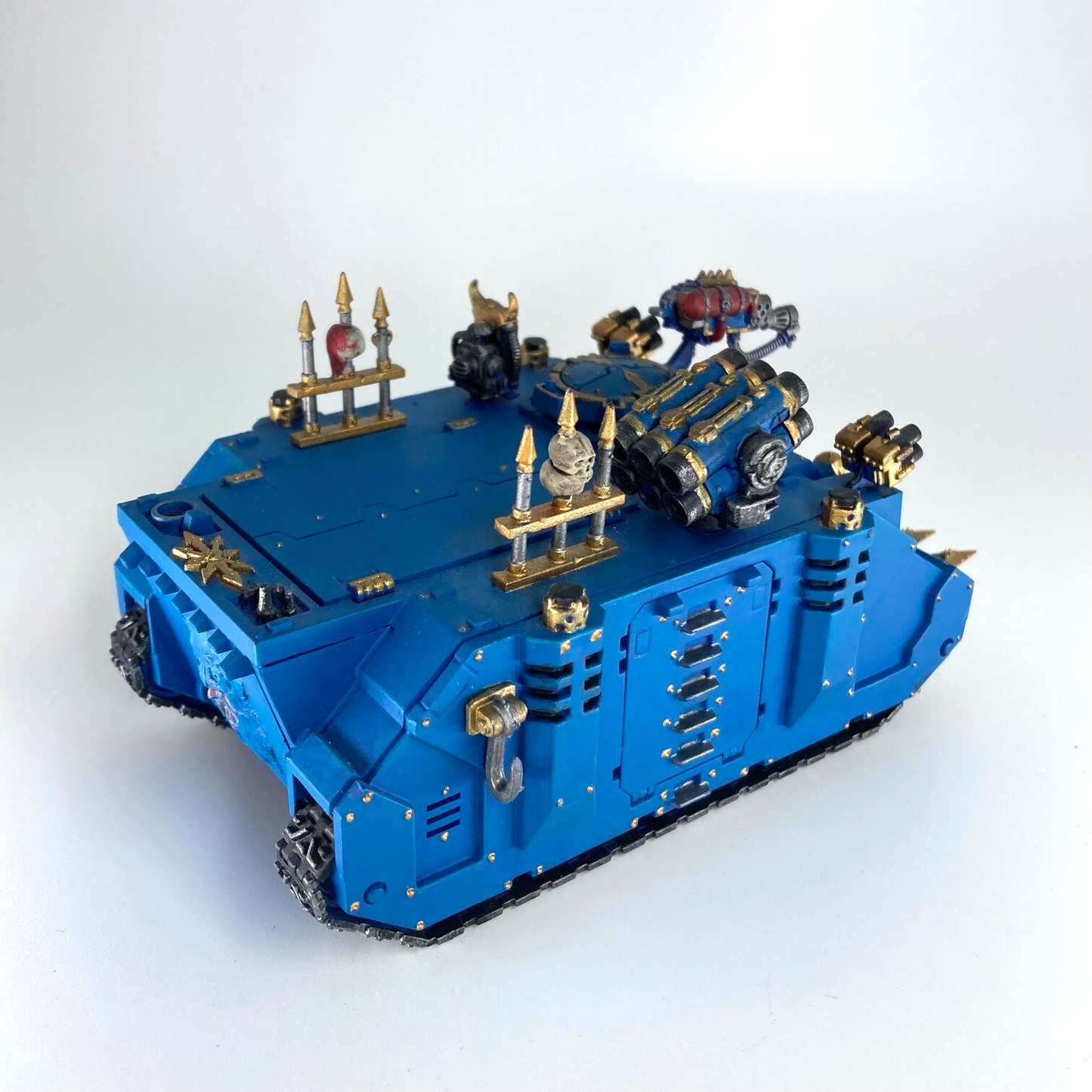 f2773ac2-bb4e-41a9-b773-e8dc2306332c