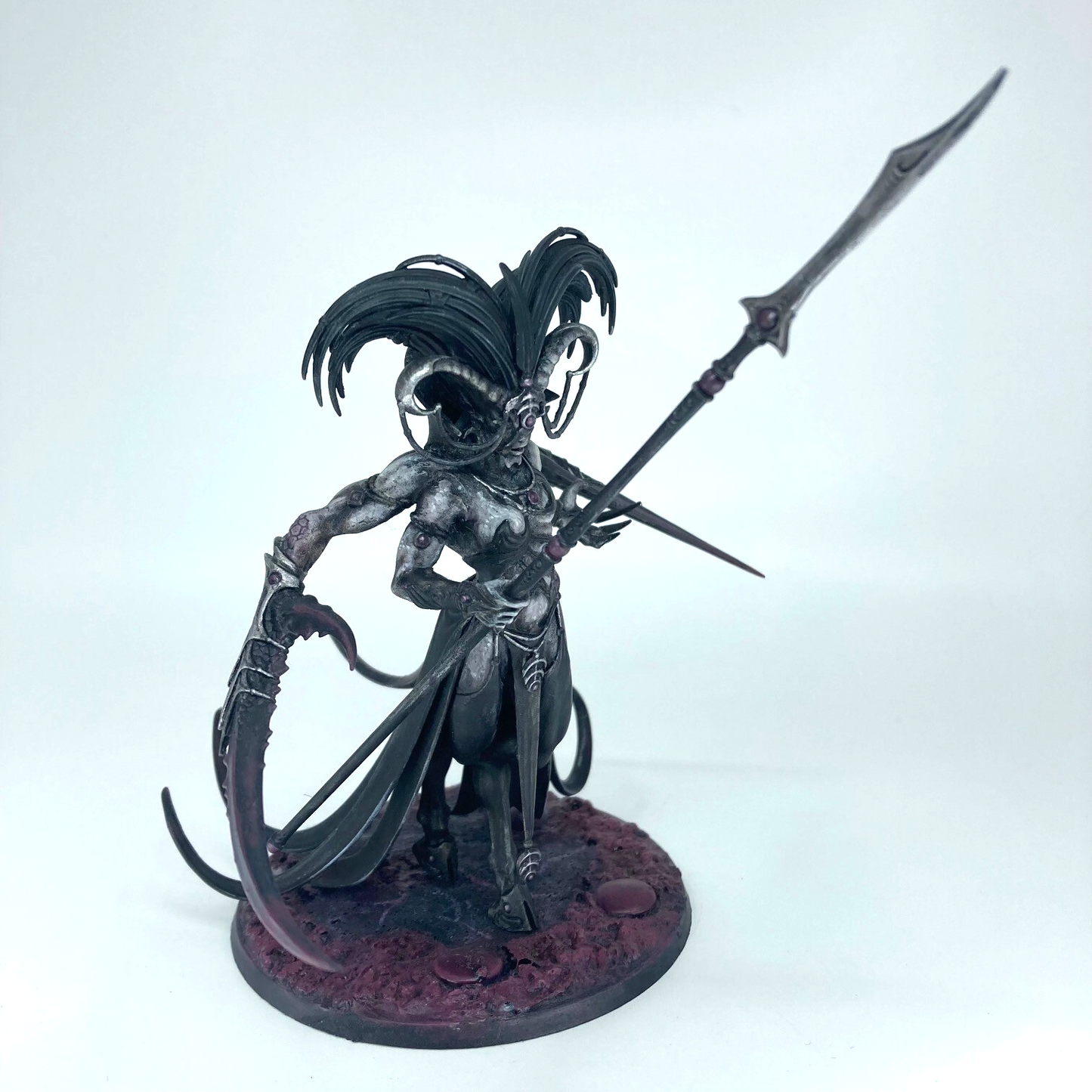 Shalaxi Helbane Hedonites of Slaneesh - Warhammer Age of Sigmar Games Workshop
