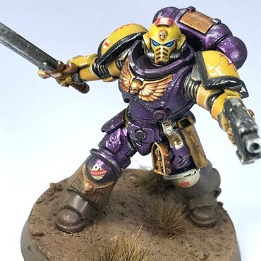 Primaris Lieutenant with Power Sword - Painted - Warhammer 40K X10440