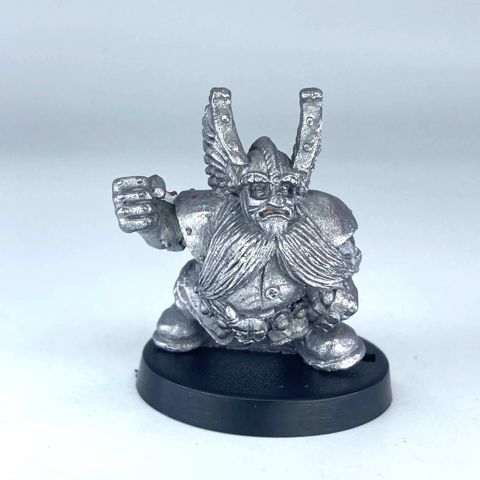 f55478dd-32a0-4134-8678-3315d746b0e9