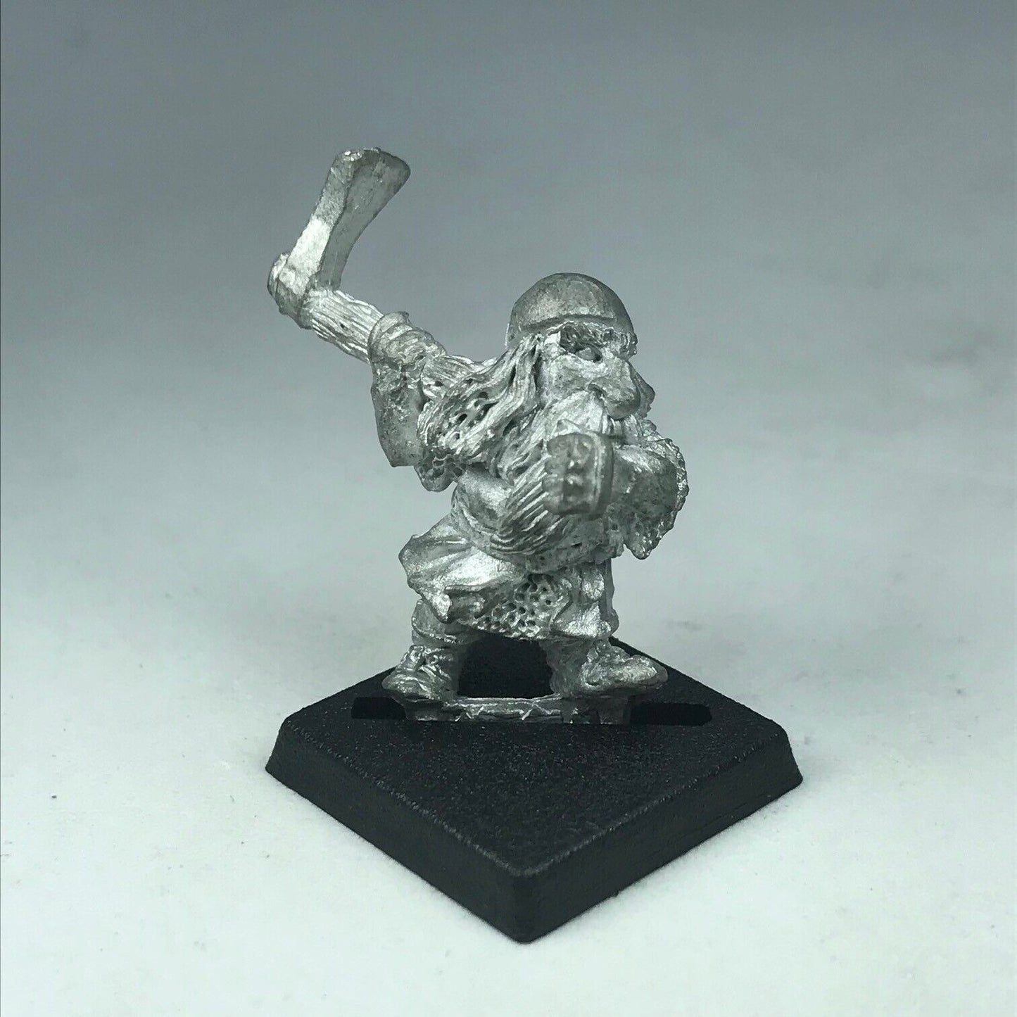 Metal Classic Dwarf Warrior - Warhammer Fantasy X9692