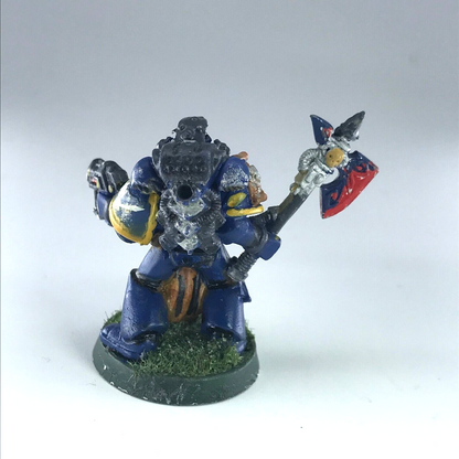 Librarian Space Marine - Warhammer 40K Games Workshop Classic Metal X12101