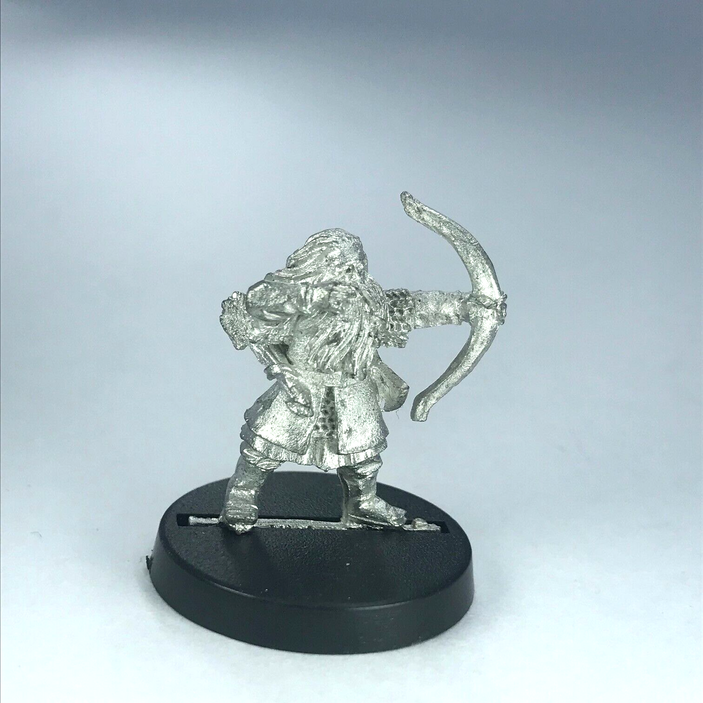 Classic Dwarf Archer Warrior OOP - LOTR / Warhammer / Lord of the Rings X10978