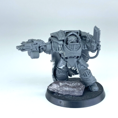 f79e0f97-035f-4658-8b0f-bc0ad7f88e8c