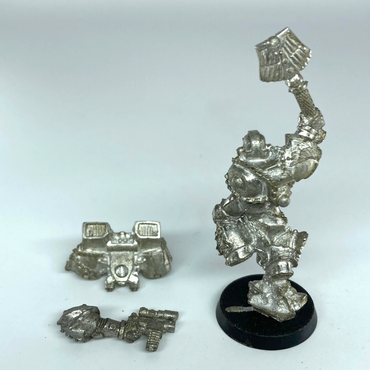 f8024fee-b1f2-4405-9bf4-e24b7850cc24