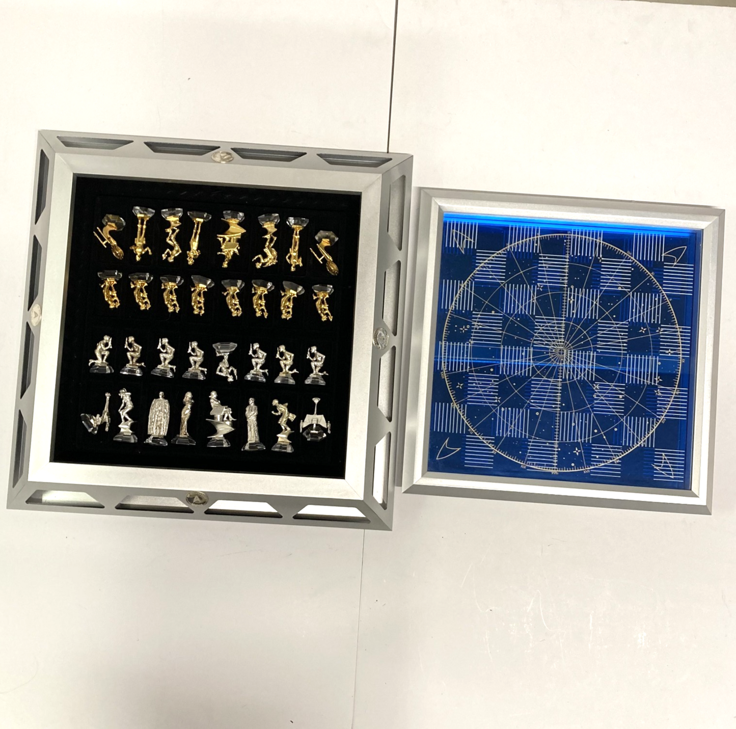 f8389bdb-35c0-41bf-b1b0-f22b6c126459