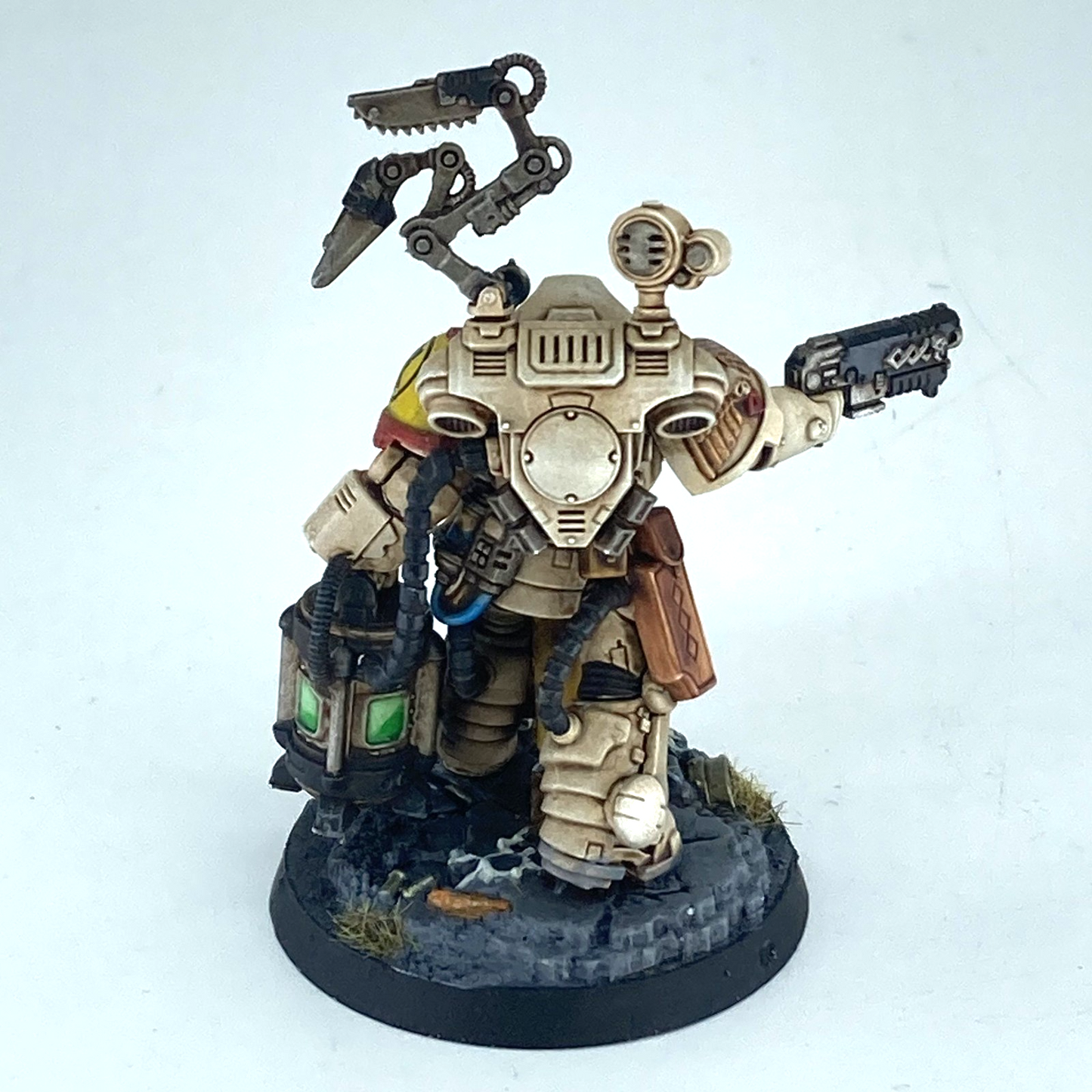 f8b360a6-0636-4561-9128-e003fca30990