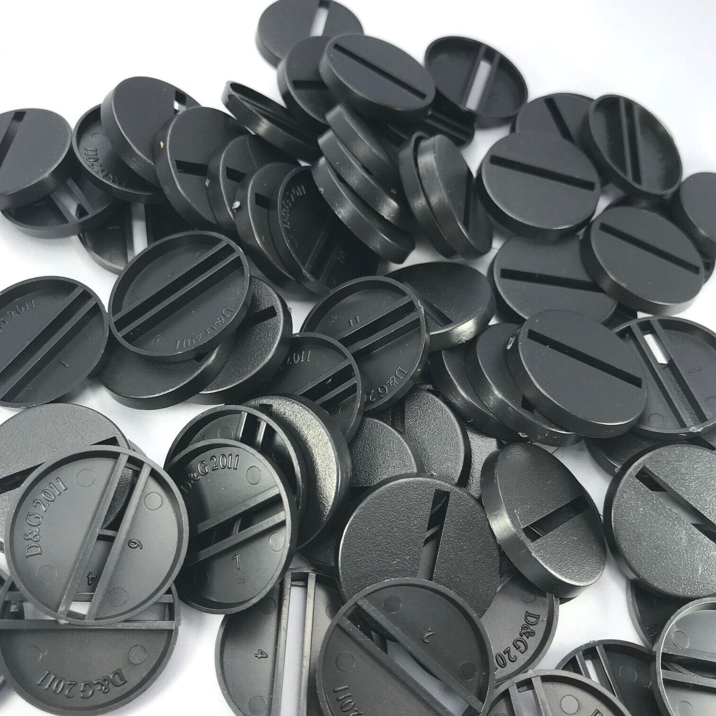 25mm New Plastic Bases Round Slotted Black Slotta Warhammer AOS RPG Wargame 40K