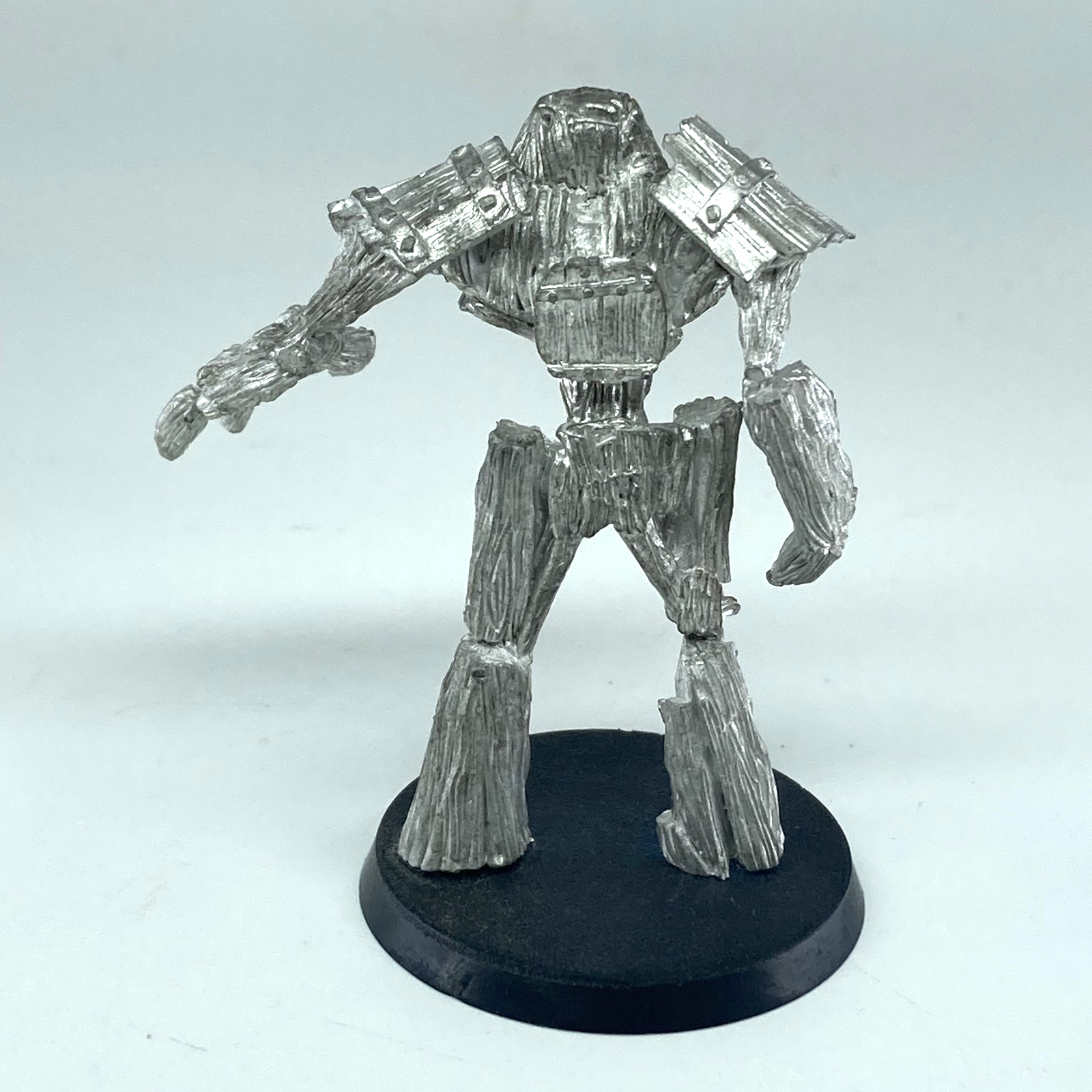 fb92a71a-b041-47e6-a665-8483fbe5b5f1