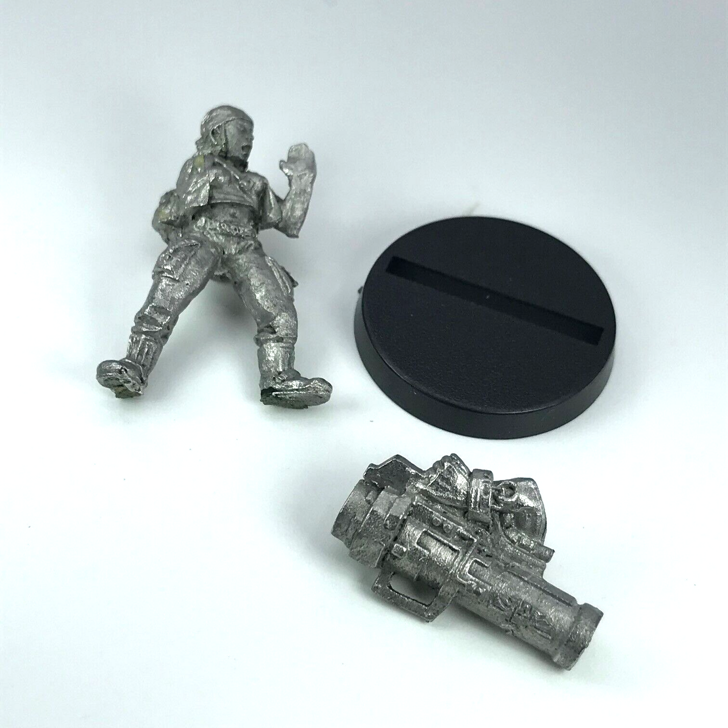 Colonel Schaeffer's Last Chancers Rocket Girl - Warhammer 40K Metal X1112