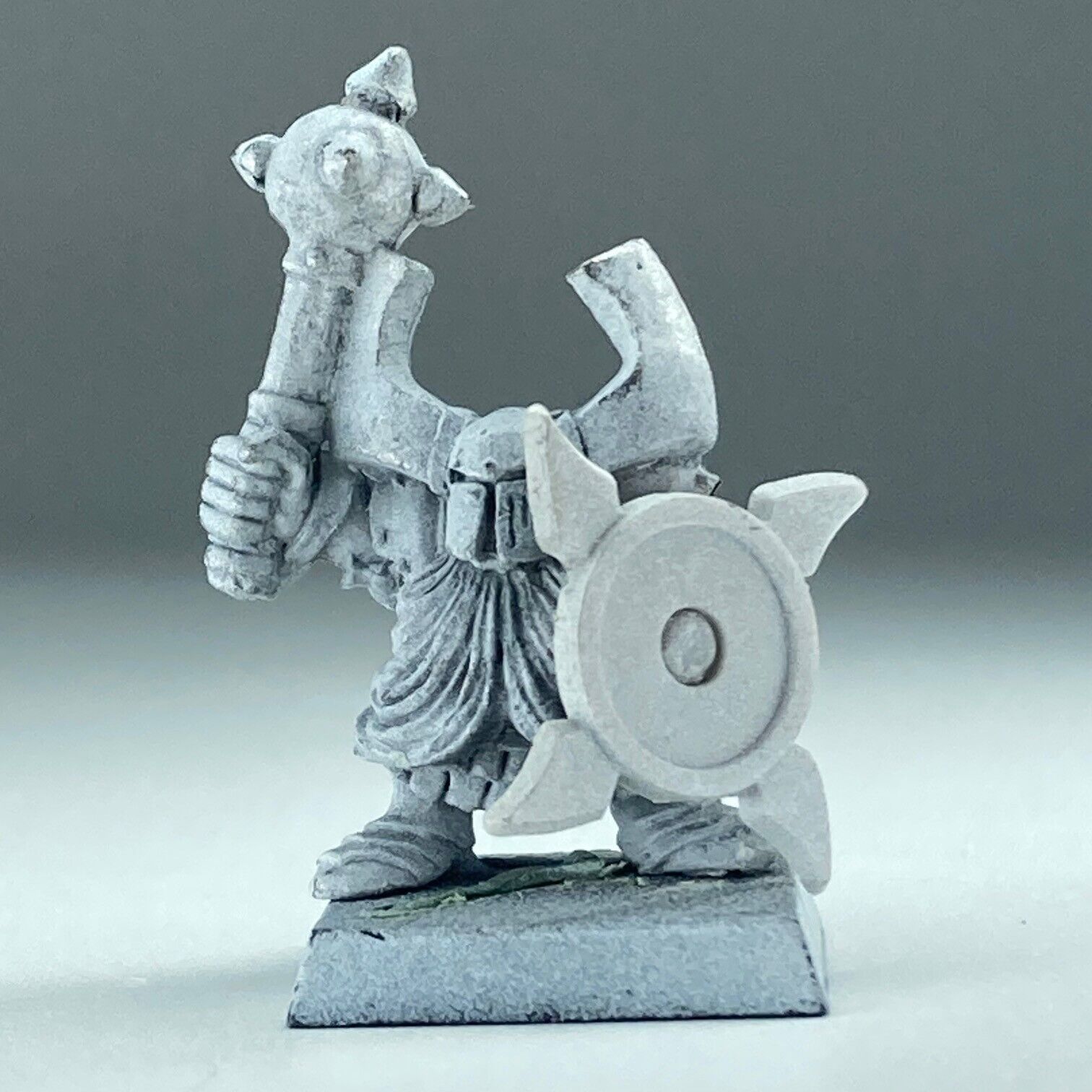 fd4b02e7-b67e-428d-9807-8aeff95fec99