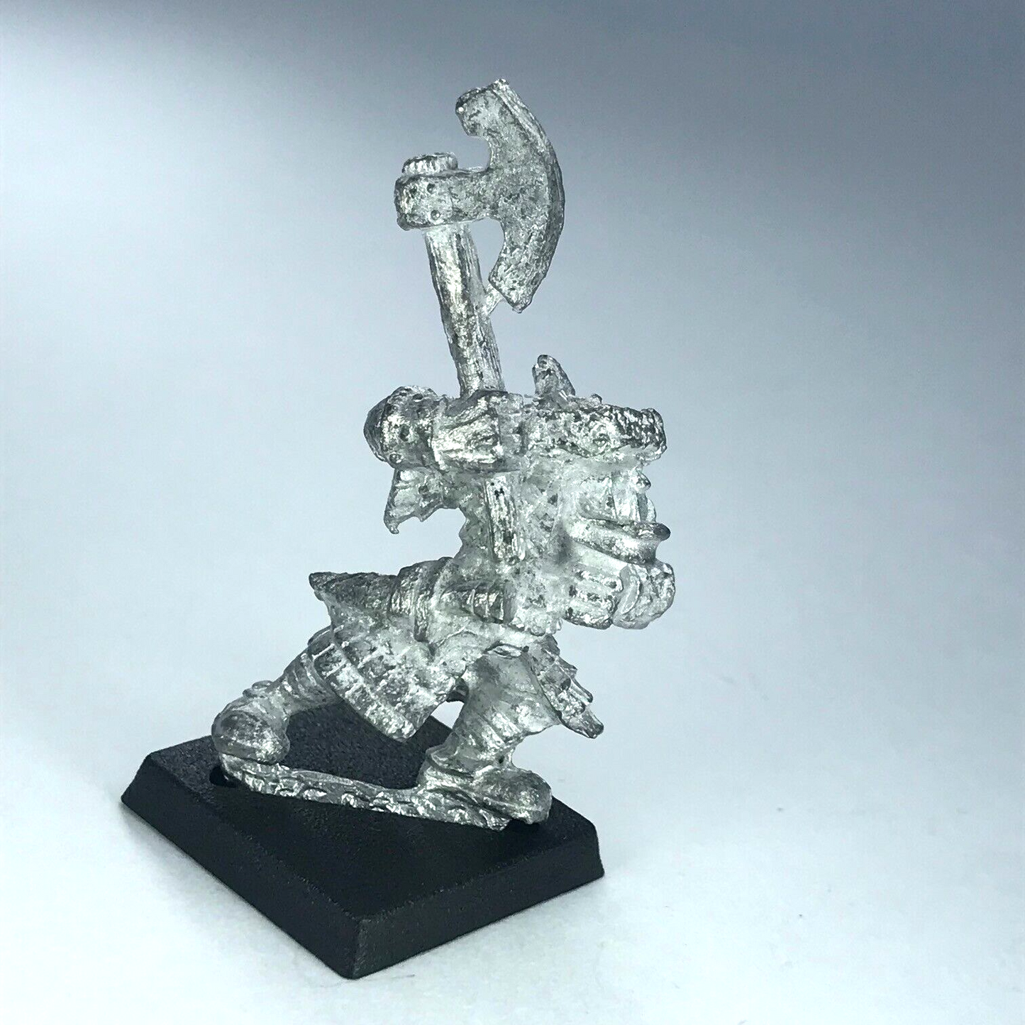 Classic Armoured Orc Marauder Warrior with Axe Games Workshop Talisman X7125