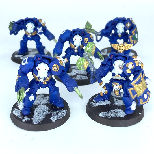 fe7fe8f5-33b9-4d06-a3c7-5aa56ff58494